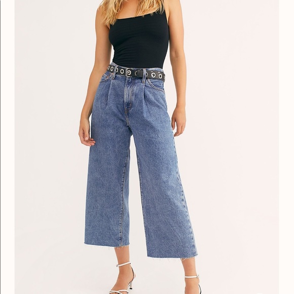 levi's ribcage pleat front wide jean